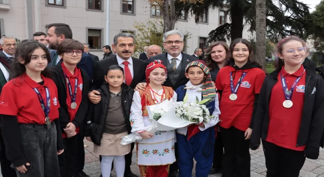 Milli Eğitim Bakan Yardımcısı Ömer Faruk Yelkenci, Kırklareli’nde öğrencilerle bir araya geldi