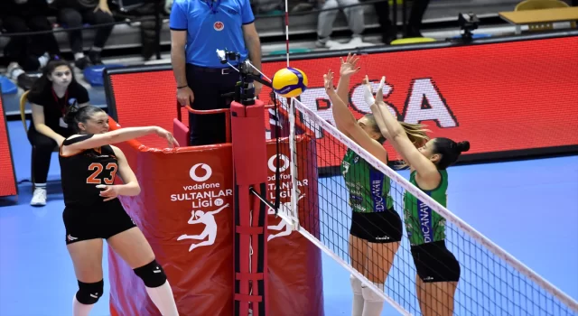 Voleybol: Vodafone Sultanlar Ligi