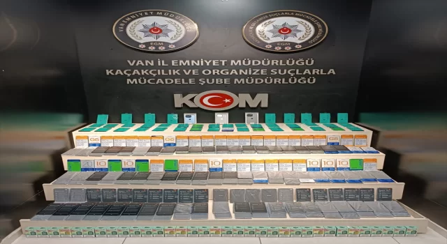 Van’da 304 kaçak cep telefonu ile 34 elektronik sigara ele geçirildi