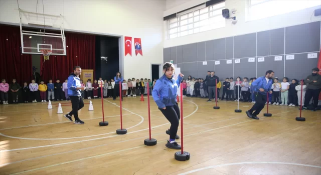 Diyarbakır’da mobil ekip 3 yılda yaklaşık 2 bin öğrenciyi spora kazandırdı