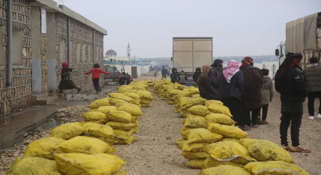 İHH, Suriye’de iç savaş mağduru ailelere 770 ton kömür dağıttı