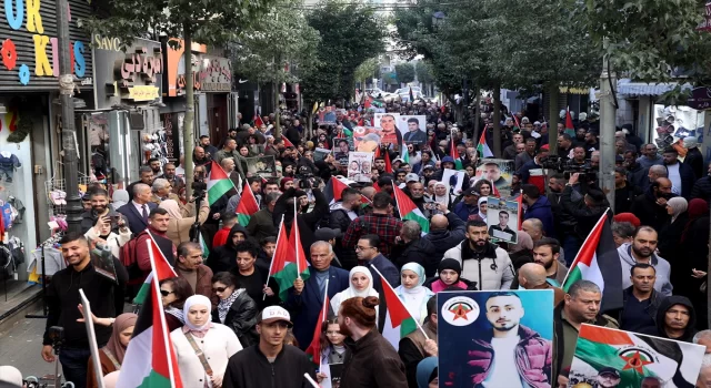 İşgal altındaki Batı Şeria’da İsrail’in Gazze Şeridi’ne yönelik saldırıları protesto edildi