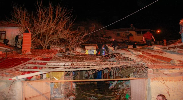 Kütahya’da evinde çıkan yangında yaralanan kişi hastaneye kaldırıldı