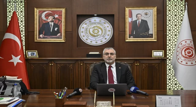 Çalışma ve Sosyal Güvenlik Bakanı Işıkhan, AA’nın ”Yılın Kareleri” oylamasına katıldı: