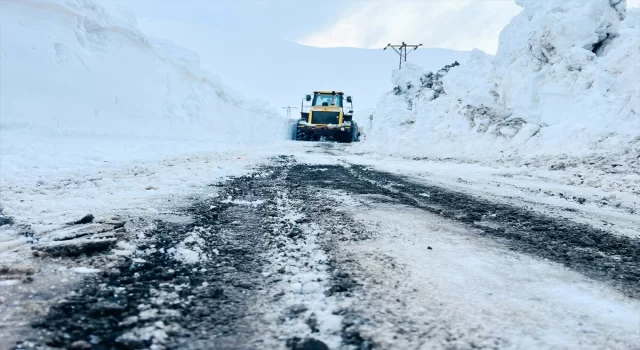 Van, Muş, Bitlis ve Hakkari’de 381 yerleşim birimine ulaşım sağlanamıyor