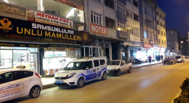 Sinop’ta 5 katlı binanın çatısından merdiven boşluğuna düşen çocuk öldü