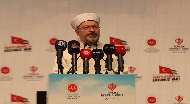 Diyanet İşleri Başkanı Erbaş, ”Şehitlerimiz İçin Sözümüz Var” programında konuştu: