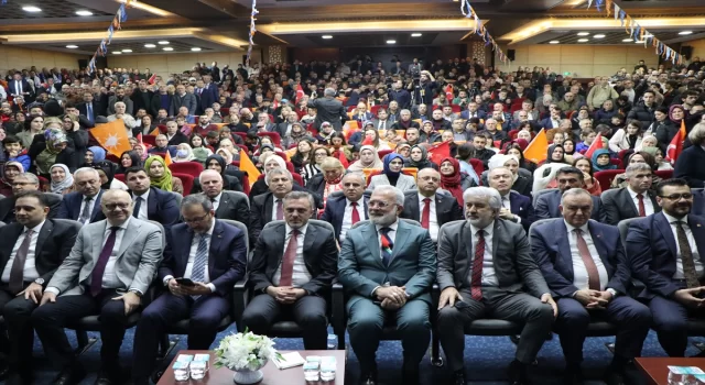 AK Parti’nin Manisa’daki ilçe belediye başkan adayları açıklandı