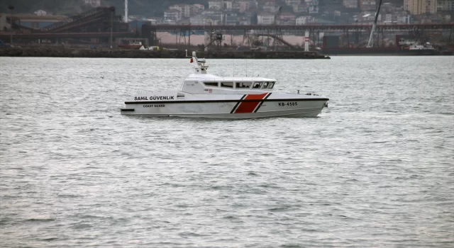 Zonguldak’ta batan geminin kayıp 7 personeli aranıyor