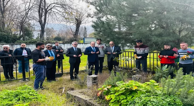 Hatay’da depremlerin birinci yılında mezarlık ziyareti