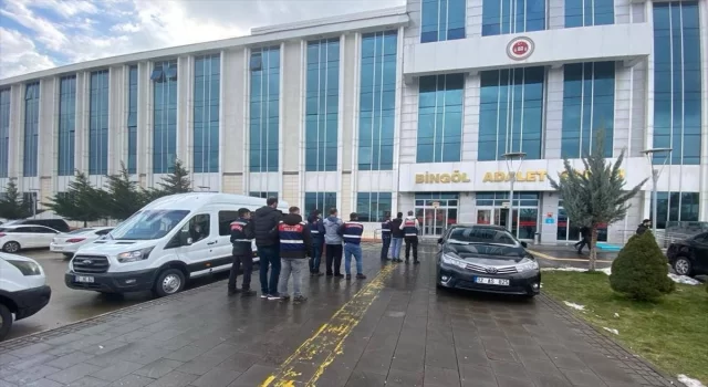 Bingöl’de hırsızlık ve uyuşturucu suçundan aranan 3 hükümlü yakalandı