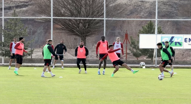 Sivasspor, Kasımpaşa maçının hazırlıklarına başladı 