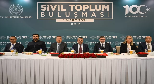 Bakan Tekin, İzmir’de sivil toplum kuruluşlarının temsilcileriyle bir araya geldi: