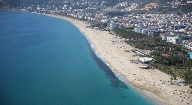 Alanya’da mart ayında deniz keyfi