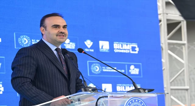 Sanayi ve Teknoloji Bakanı Kacır, Çekmeköy Bilim Merkezi açılışında konuştu: