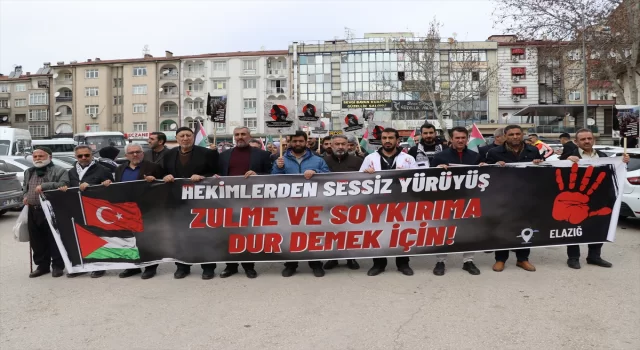 Elazığ’da sağlık çalışanları Gazze için yürüdü