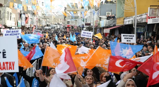 Cumhurbaşkanı Yardımcısı Yılmaz, Siirt’in Kurtalan ilçesinde halka hitap etti: