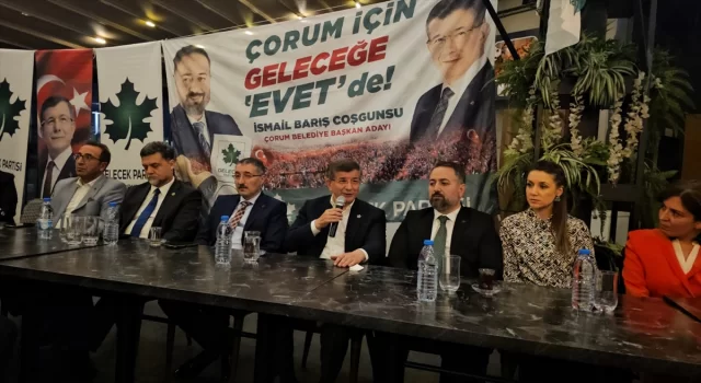 Gelecek Partisi Genel Başkanı Davutoğlu, Çorum’da iftar programına katıldı