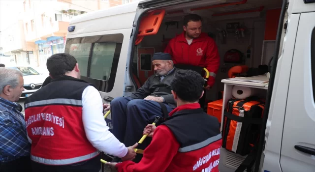 İstanbul’da hasta ve engelli seçmenler özel araçlarla sandıklara götürülüyor
