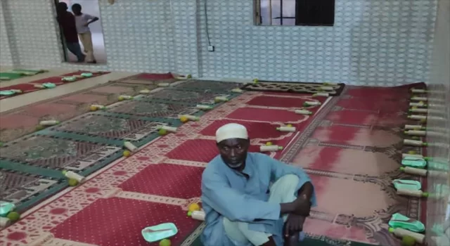 TDV, Nijerya’da ramazanda her gün 250 kişiye iftar veriyor