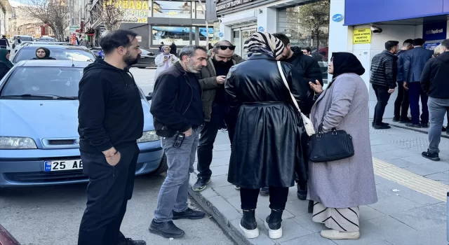Erzurum’da polis, genç kadını telefonla dolandırılmaktan son anda kurtardı