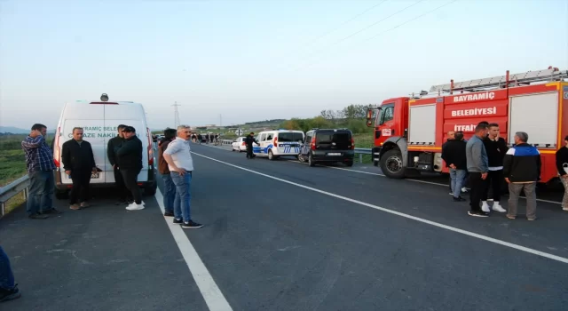 Çanakkale’de bariyerlere çarpan motosikletin sürücüsü ile beraberindeki kişi öldü