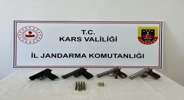 Kars’ta silah kaçakçılığı operasyonunda 4 şüpheli yakalandı