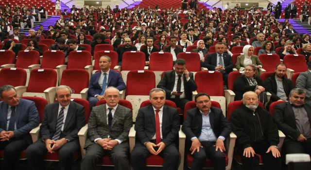 Kayseri Valisi Çiçek’ten Model Birleşmiş Milletler Konferansı’nda öğrencilere Gazze çağrısı: