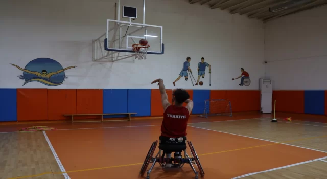 Şanlıurfalı engelli basketbolcu, kariyerinin 3. yılında milli takım aday kadrosuna çağrıldı