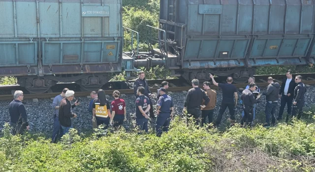 Zonguldak’ta yük treninin çarptığı 89 yaşındaki yaşlı kadın öldü