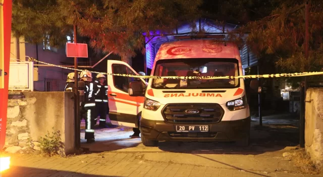 Denizli’de ambulansta oksijen tüpü parlamasında 2 görevli yaralandı