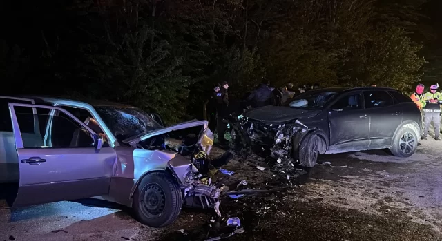 Tokat’ta cip ile otomobilin çarpıştığı kazada 7 kişi yaralandı 