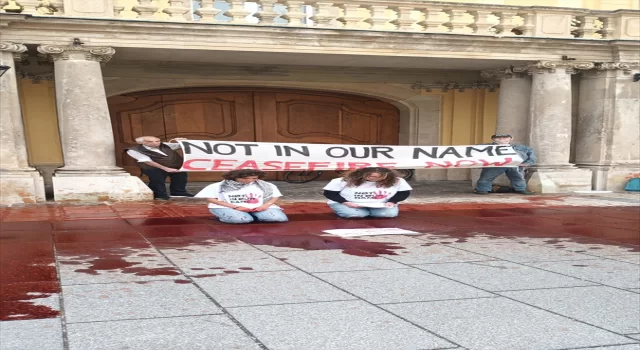 Avusturya’da İsrail’le işbirliğinin artırılmasını savunan enstitü protesto edildi