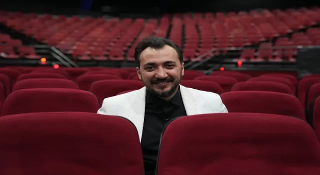 Aleksandrov Rus Kızılordu Korosu ve Dans Topluluğu ile Muhammed Yıldırır konser verdi