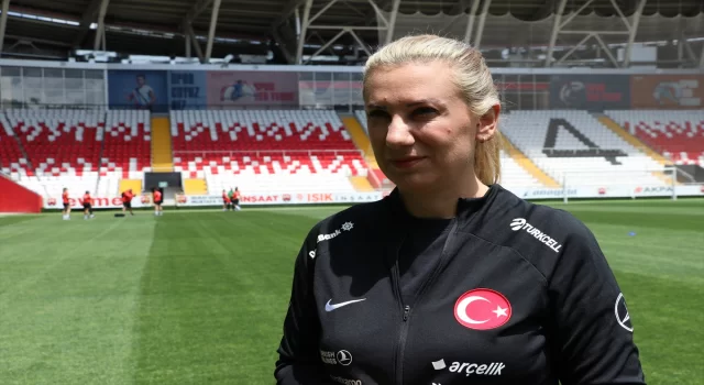 A Milli Kadın Futbol Takımı, Erzincanlıların desteğiyle Azerbaycan’ı yenmek istiyor