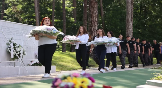 Bosna Savaşı’ndaki ”Kapiya Katliamı”nın 29. yılında, öldürülen 71 sivil anıldı