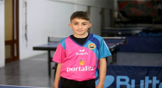 Para masa tenisinde 2 Türkiye şampiyonluğu olan Mert Çalışkan, milli takımı hedefliyor