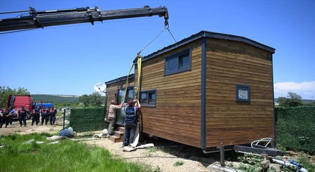 Edirne’de tarım arazilerindeki izinsiz yapılan ”tiny house”ları kaldırma çalışmaları sürüyor