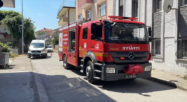 Sakarya’da bir evdeki tüpten sızan gazın alev almasıyla 3 kişi yaralandı