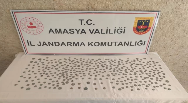 Amasya’da Pontus Krallığı dönemine ait 582 sikke ele geçirildi