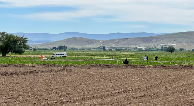 Kayseri’de kaza kırıma uğrayan eğitim uçağındaki iki pilot şehit oldu