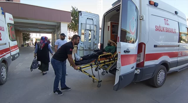 Adıyaman’da 5 öğrenci gıda zehirlenmesi şüphesiyle hastaneye kaldırıldı