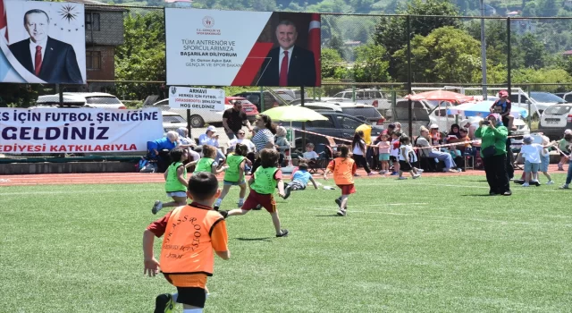 Arhavi’de 12. Grassroots Herkes İçin Futbol Şenliği yapıldı