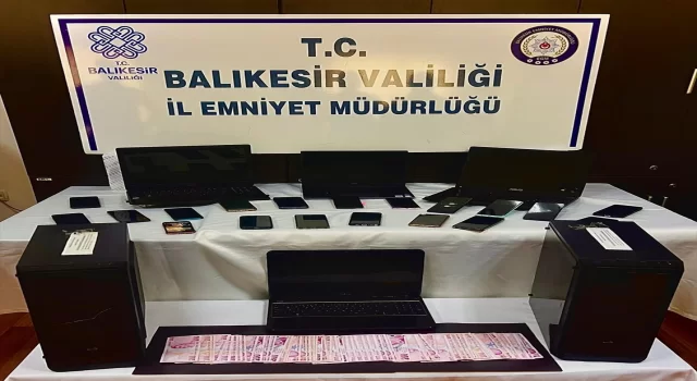 Balıkesir merkezli dolandırıcılık operasyonunda 15 sanık tutuklandı