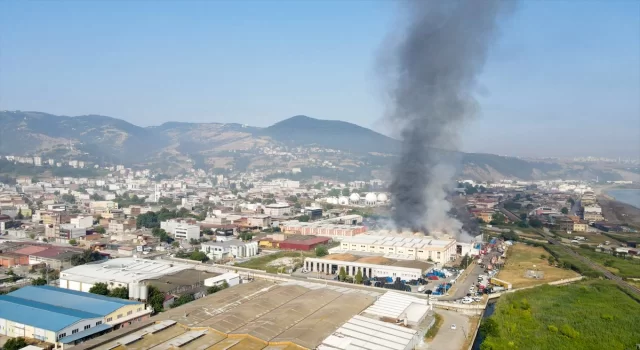 Samsun’da plastik fabrikasında yangın çıktı