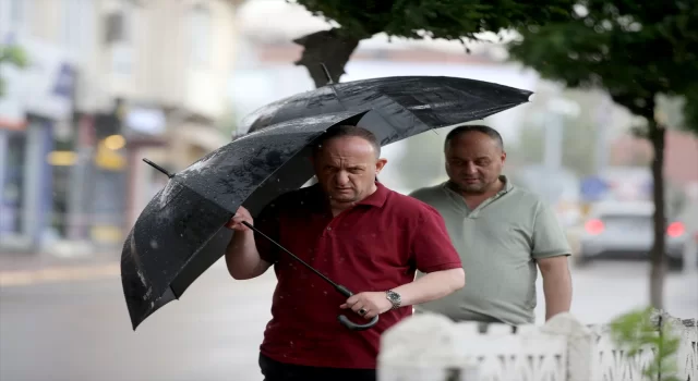 Tekirdağ’da sağanak etkili oldu