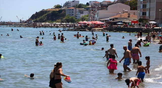 Tekirdağ sahillerinde bayram tatili yoğunluğu yaşanıyor