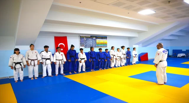 Diyarbakırlı genç sporcular, Avrupa Kuraş Şampiyonası’na hazırlanıyor