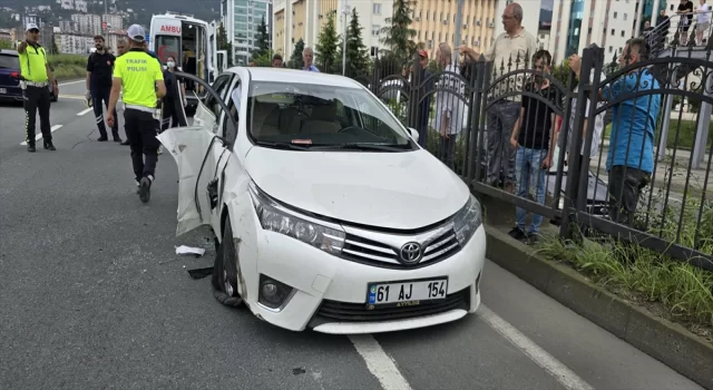 Rize’deki trafik kazasında 3 kişi yaralandı