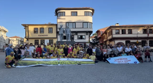 Çölyak farkındalığı için Kocaeli’den Ankara’ya pedal çeviren bisikletliler Eskişehir’e ulaştı